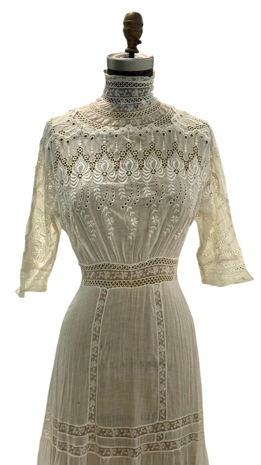 Antique Edwardian White Cotton Eyelet Lace Lawn Dress Small