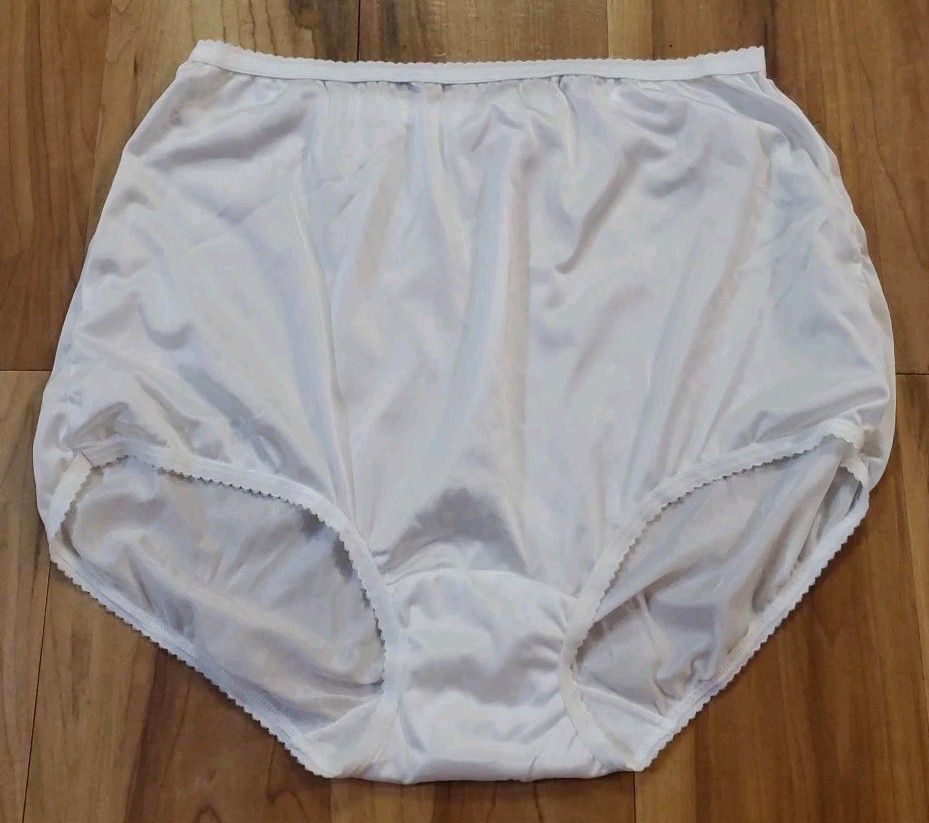 Vintage Underscore Nylon Satin Briefs White Granny Panties Size 7 USA