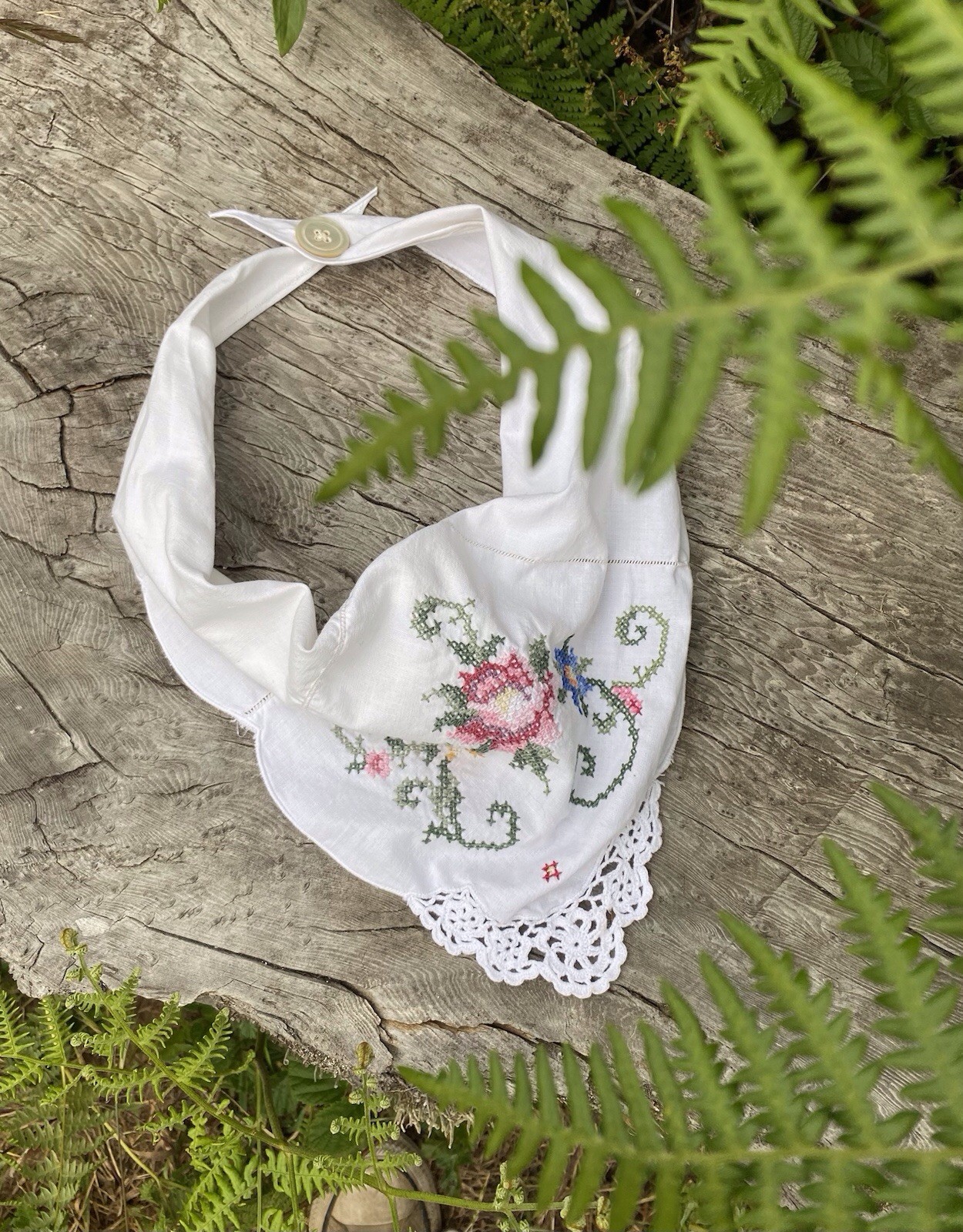 Vintage upcycled Floral Embroidery Lace Trim Snap button closure neckerchief