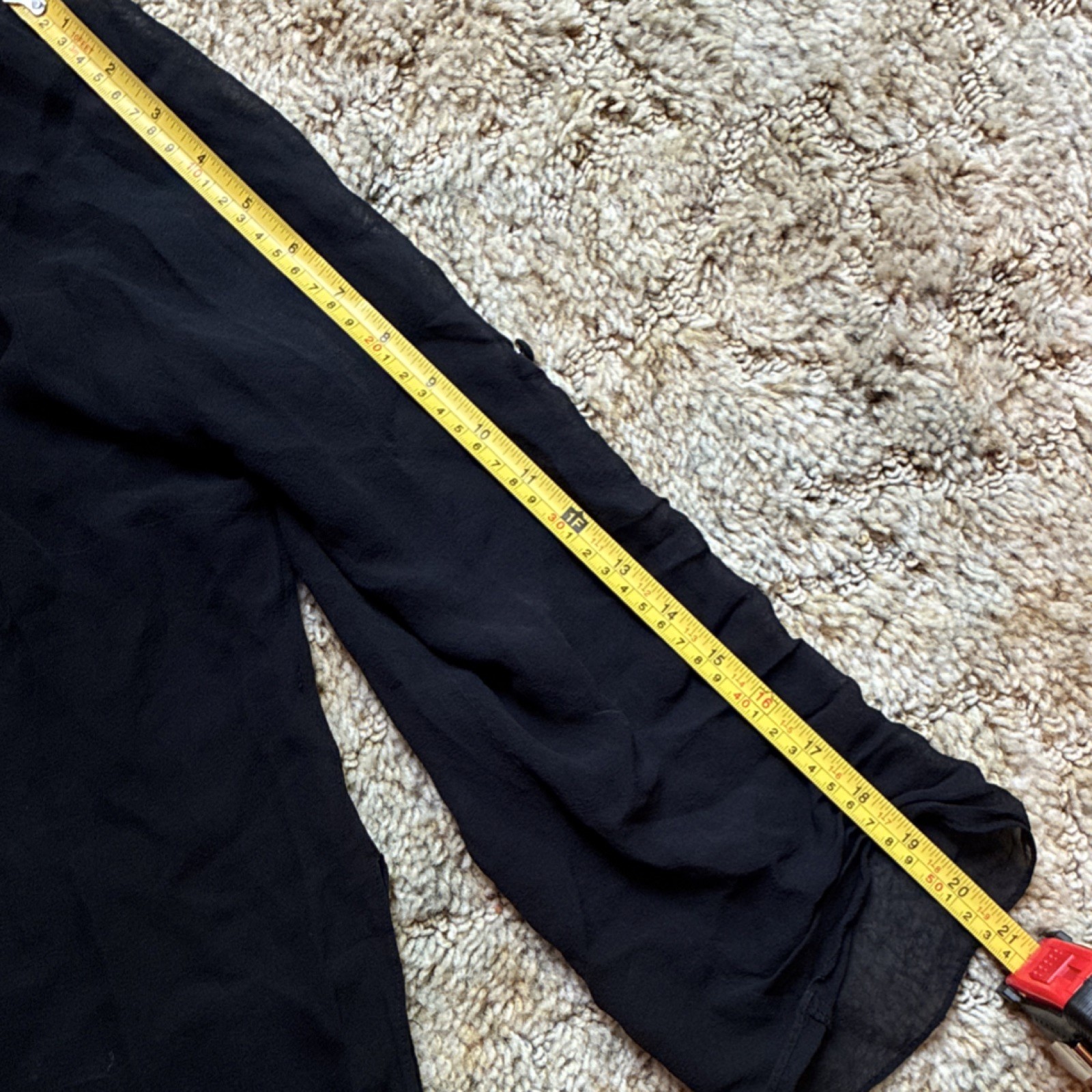 Tape Measure/Woman Black 100% Silk Blouse Size 16W With Breaded Collar