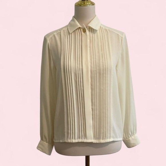Vintage Laura & Jayme Petite Cream Pintuck Pleated Blouse Size 4