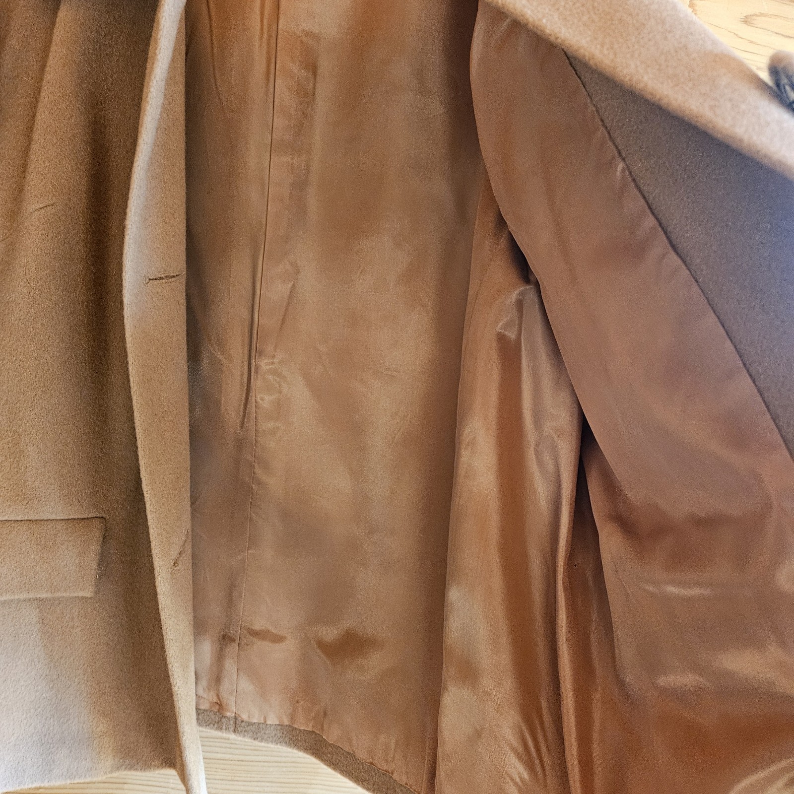 Vintage Tan Wool Skirt And Jacket Leopard Faux Fur Collor Buttons. Size 10