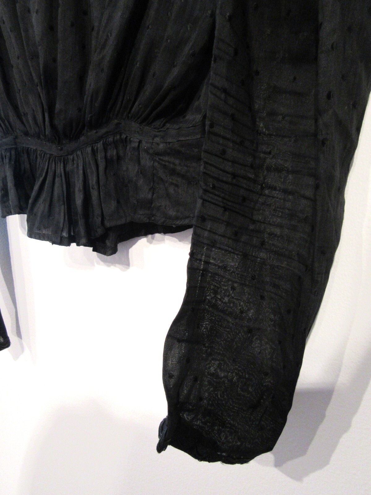 ANTIQUE EARLY 1900S 1905 BUST-39″ SWISS DOT LACE BLACK BLOUSE SHIRT STRONG F38