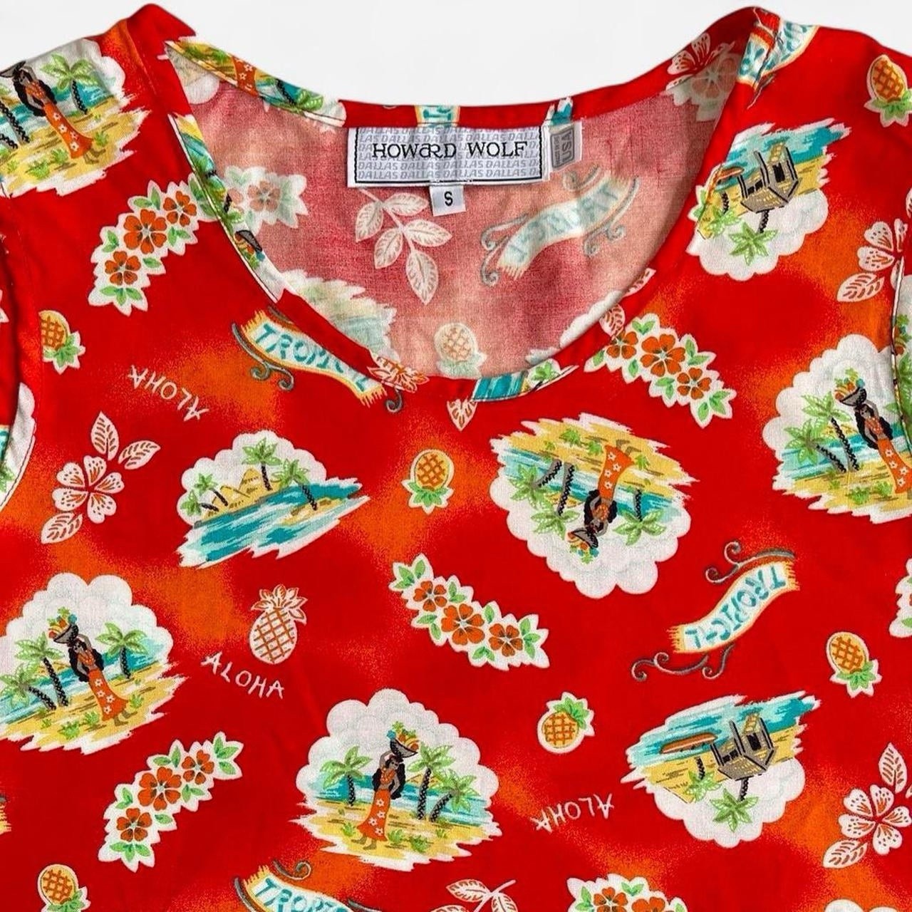Vintage Howard Wolf Rayon Tropical Red Aloha Hawaiian Hula Dancer Tank Top