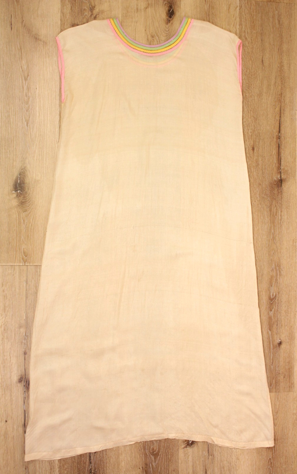 VTG Women’s 20s Peach Silk Slip Dress W/ Rainbow Trim Collar M/L 1920s Nightgown
