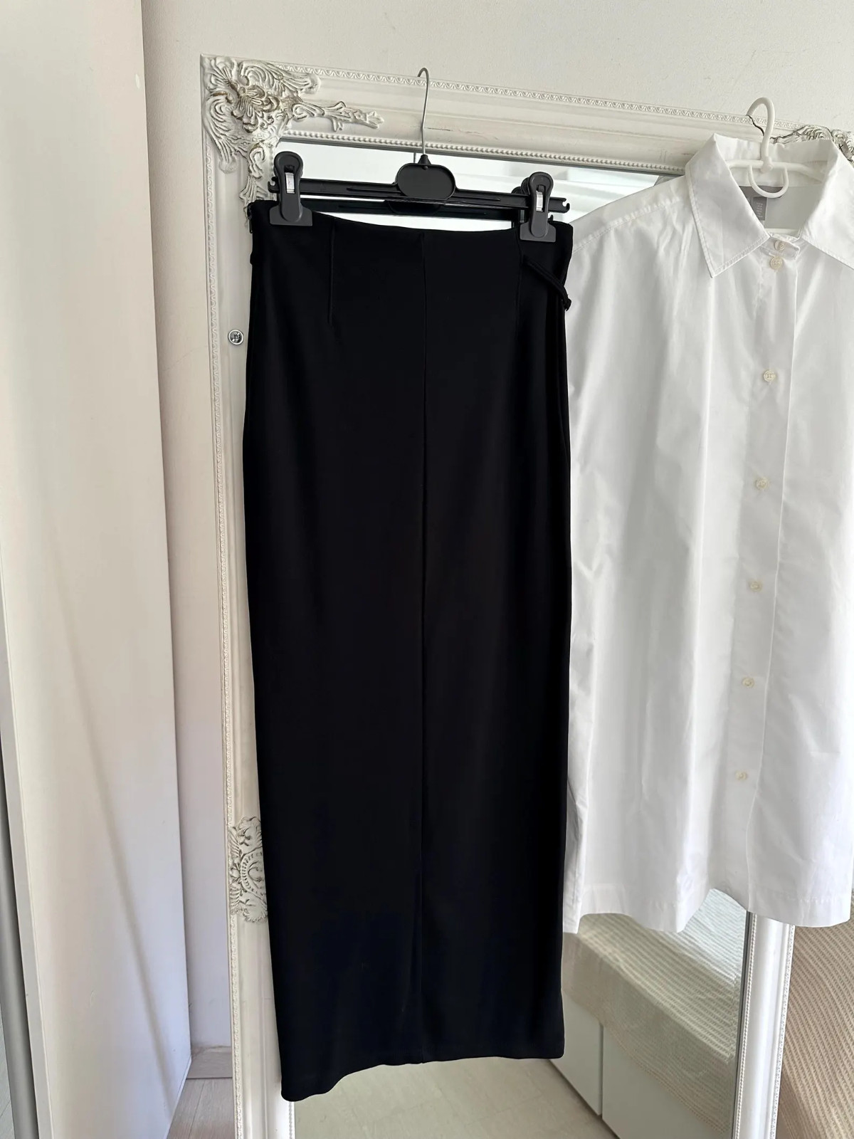 Vintage 90, 2000s, black maxi skirt with slit by Karen Millen