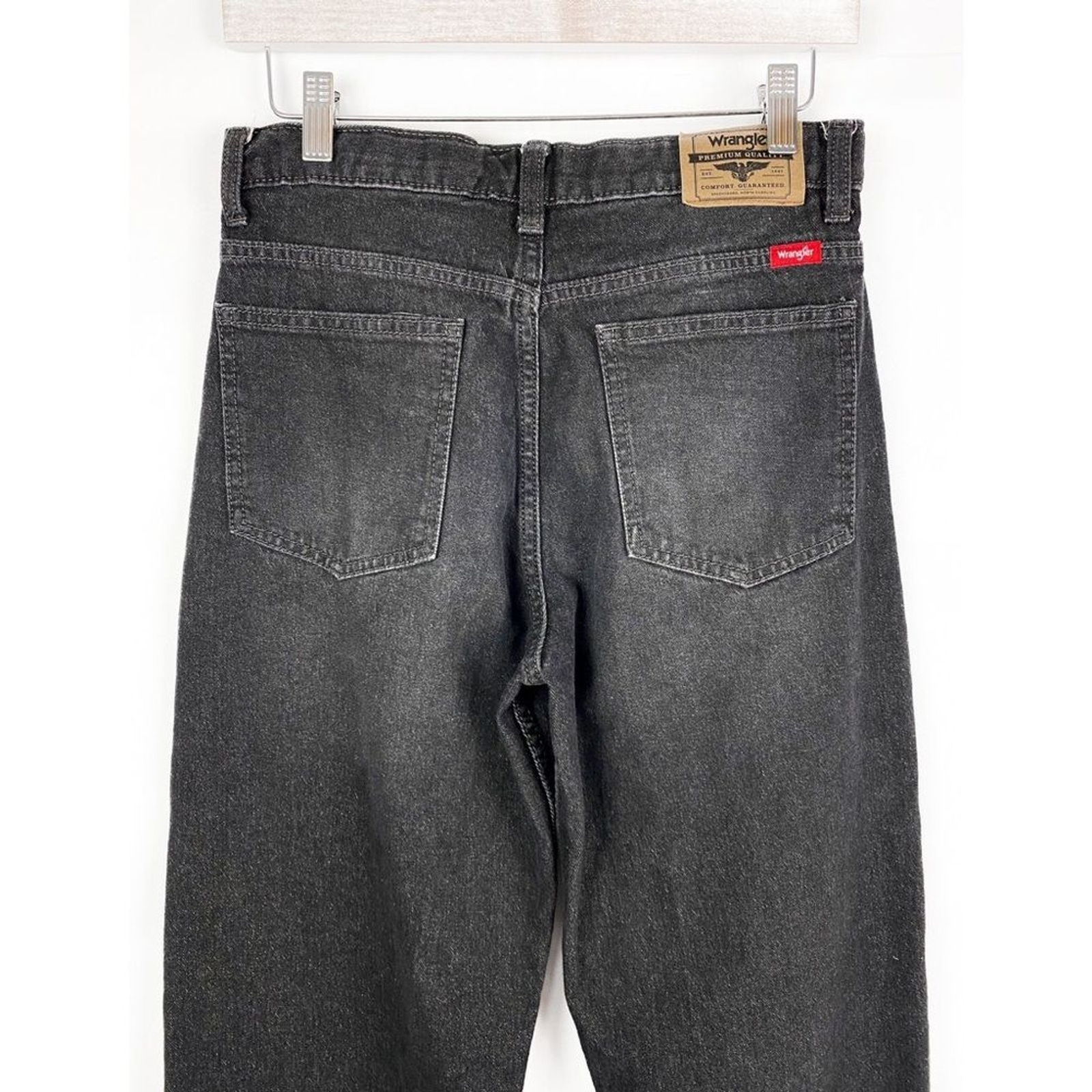 Wrangler High Rise Loose Baggy Fit Jeans, Black Denim Wash – Size 26