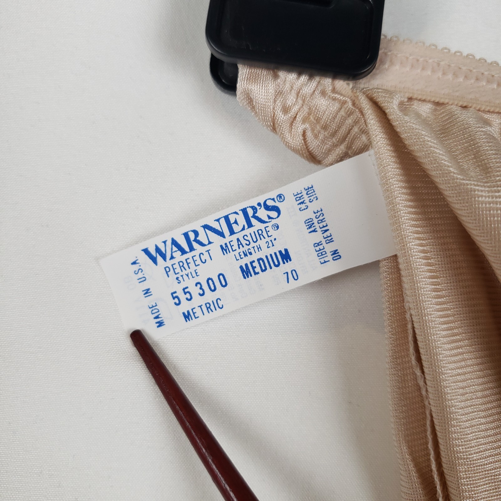 Vtg Warners Perfect Measure Half Slip 21″ Medium Beige Antron Nylon 55300 NOS