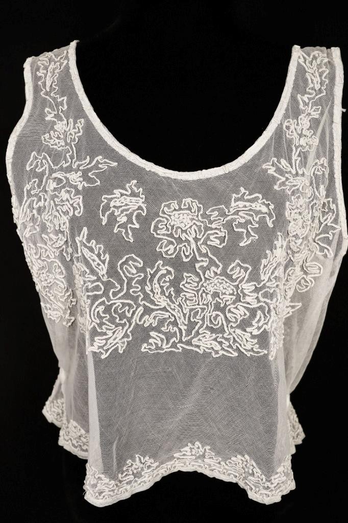 Antique French Edwardian Tea Color Cotton Hand Appliqued Camisole 40″ Bust Large