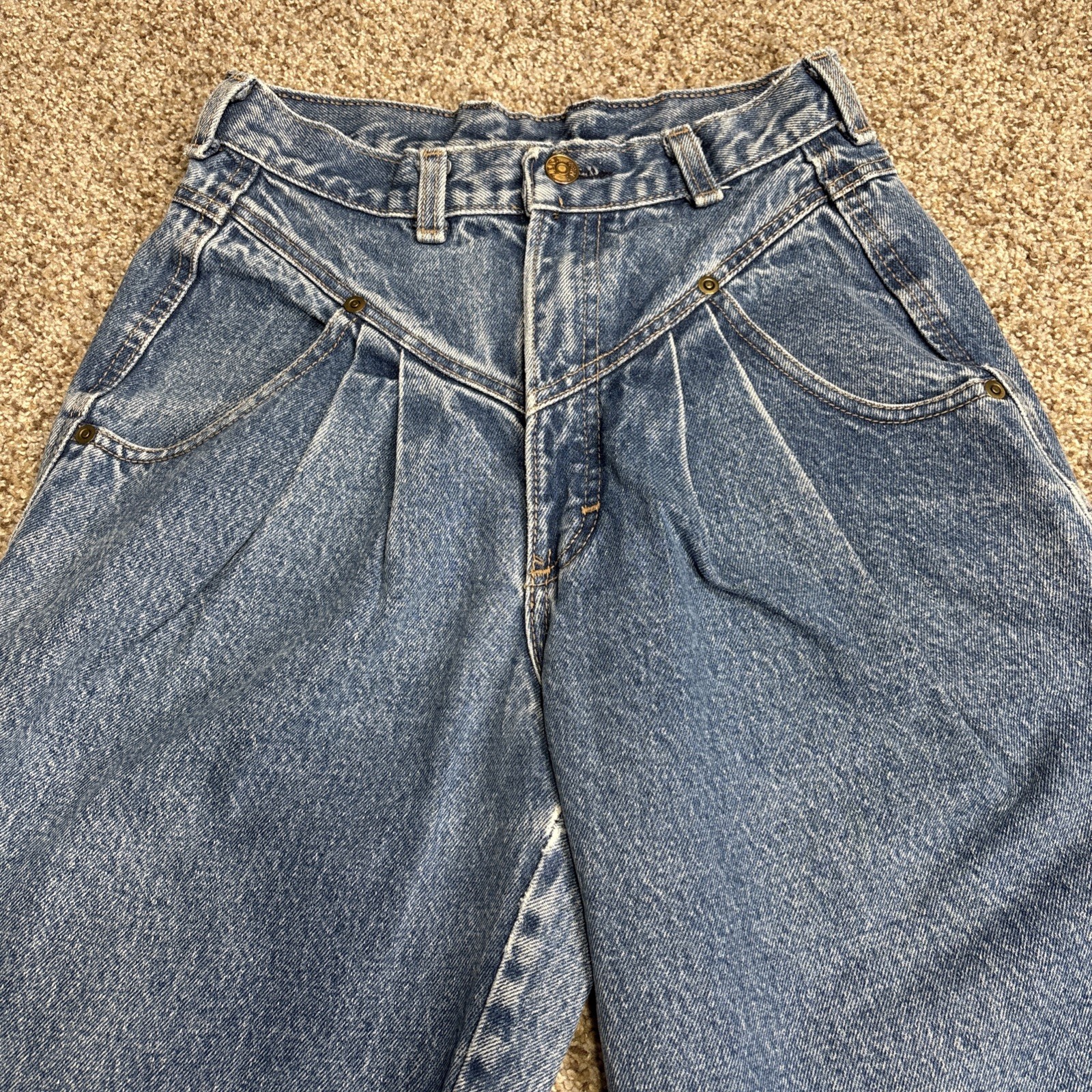 Zena Denim Jeans Women 9 Fits 24 X 28.5 Taper Leg Pleated VTG 90’s
