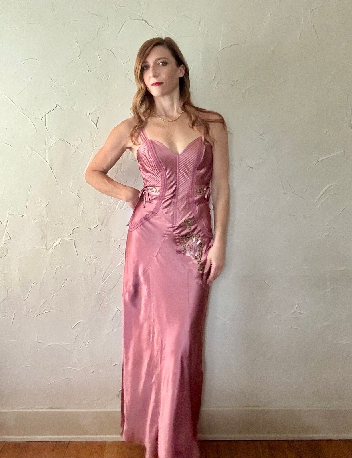 vtg Y2K Fredricks of Hollywood Silk Pinktuck Boned Bodice Embroidered Dress