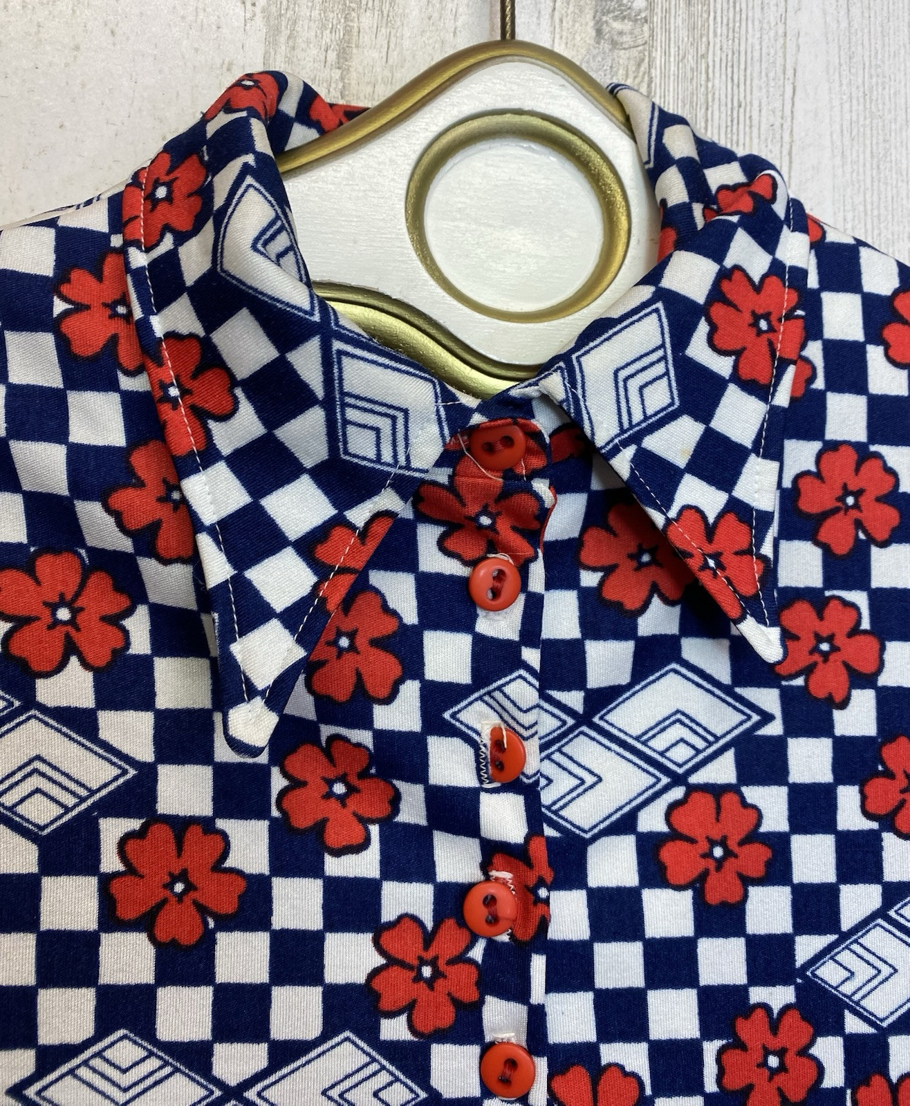 Vtg 70s Aileen Women’s Checkered Flowers Shirt M Groovy Funky Disco Mod