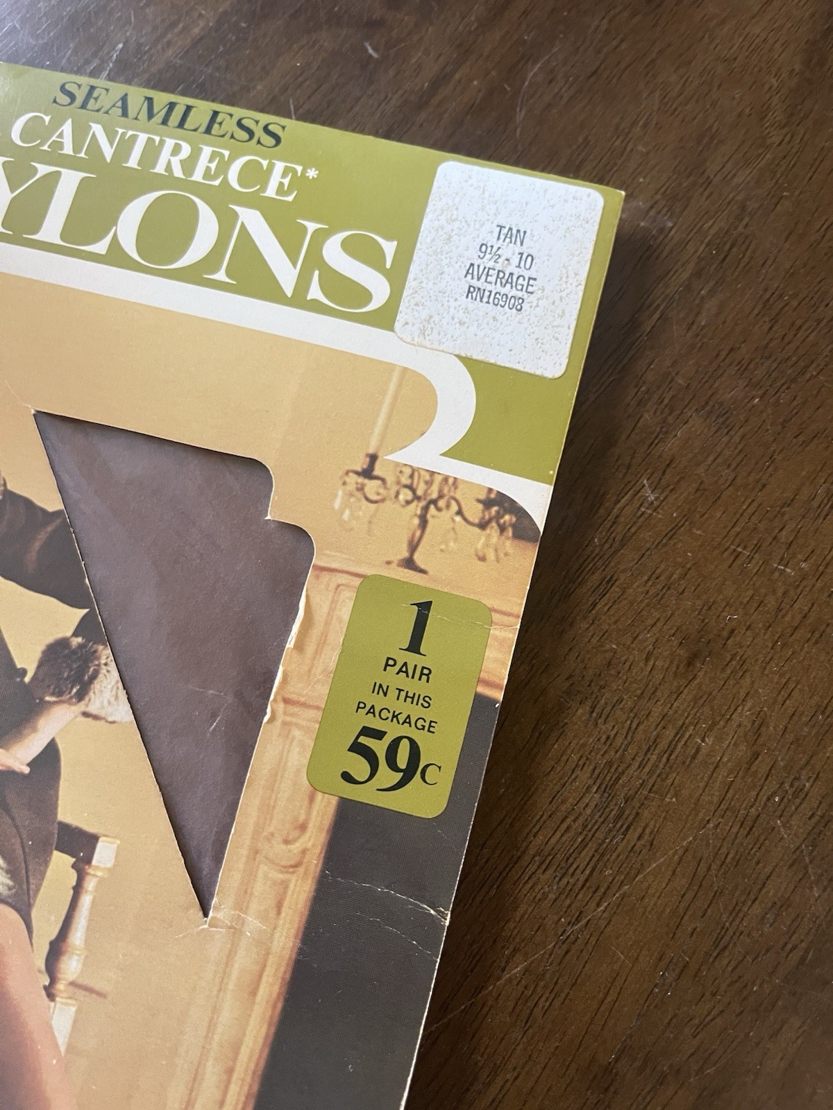 Shoprite Nylons Pantyhose/Panties Tan 9-1/2 10 Vintage Hosiery Stockings Avg