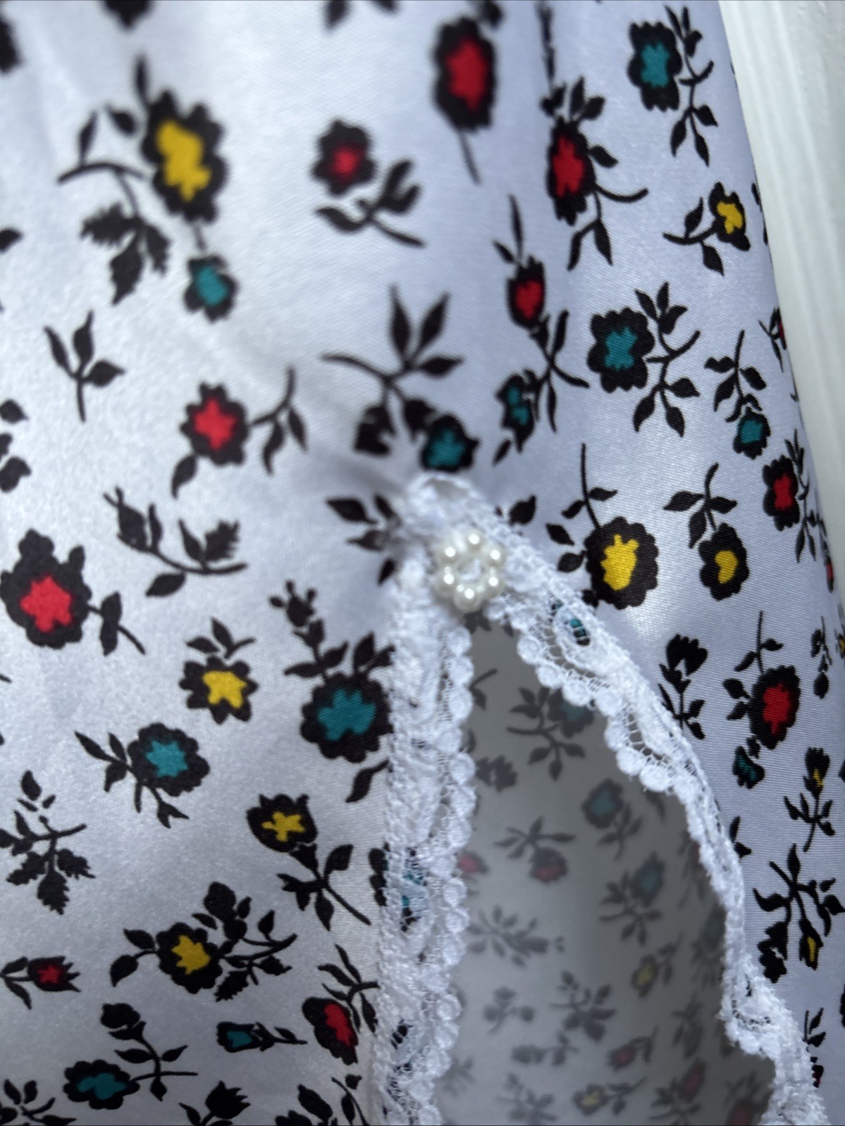 Warners Perfect Fit Half Slip Elastic Waist Satin Slit Lace Floral Vintage XL