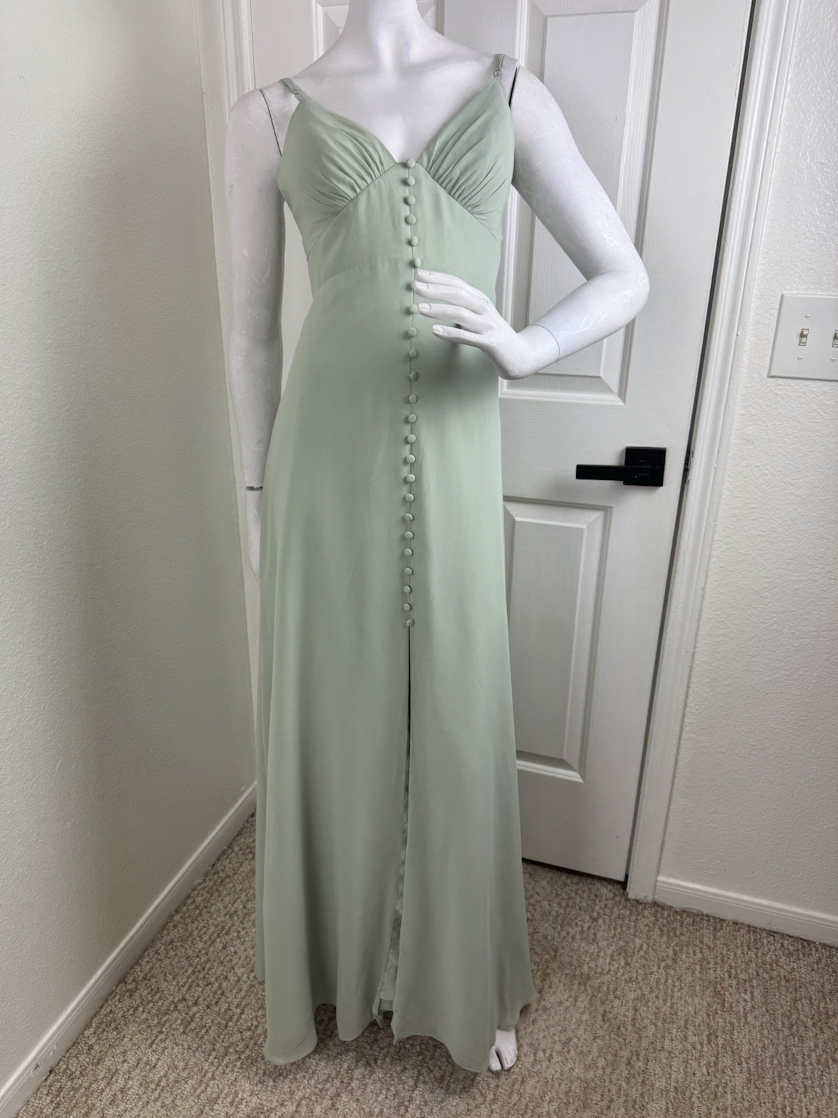 AZAZIE BECCA Agave Sheath V-Neck Chiffon Dress Size 10