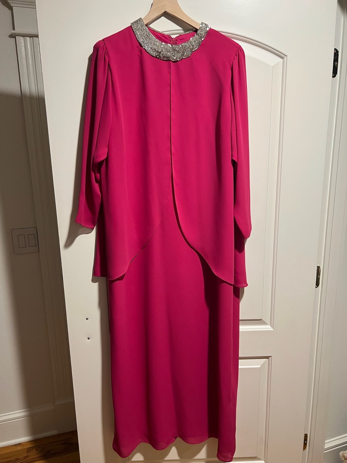 Vintage Magenta Beaded neckline evening holiday dress – XL