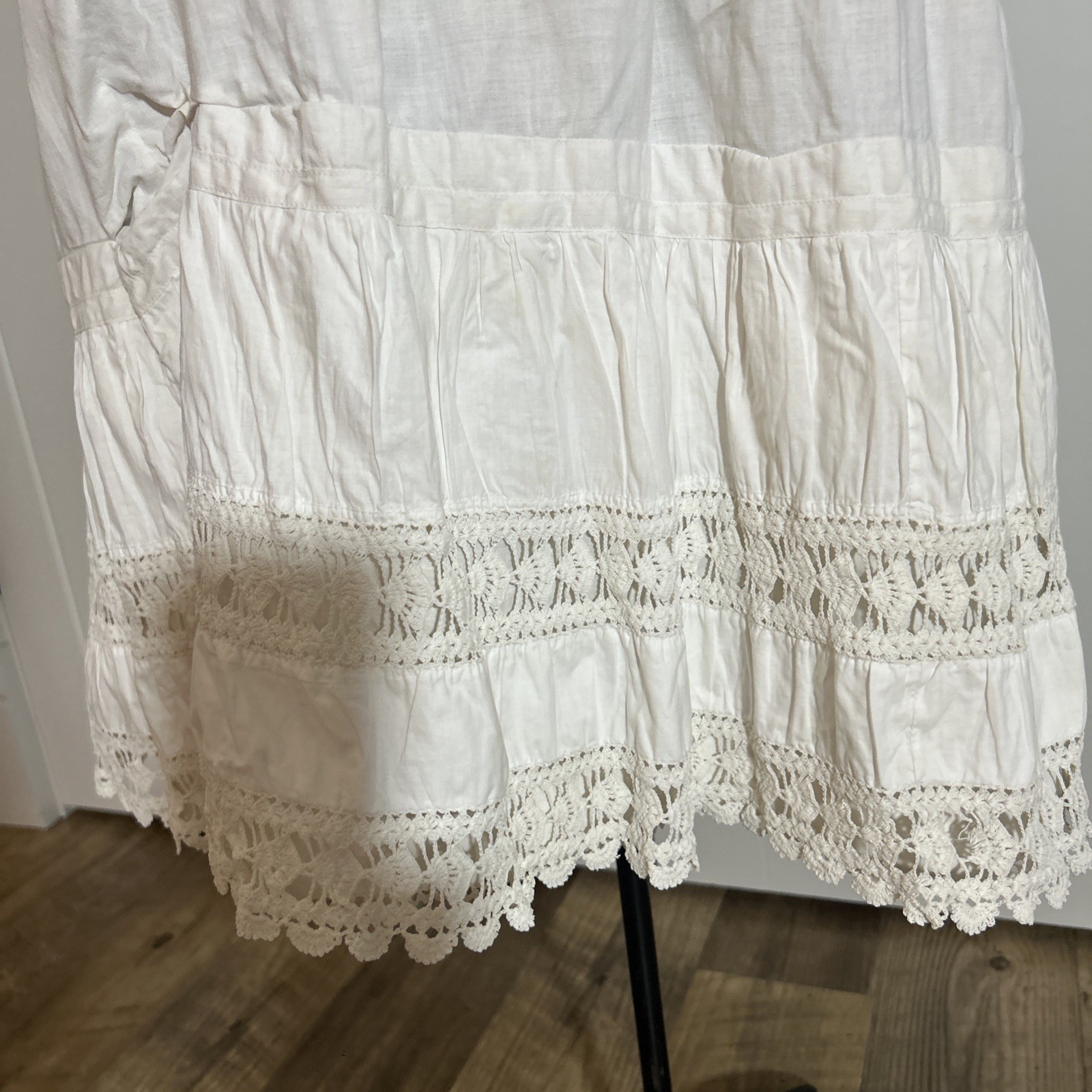 Antique Off White Cotton And Lace Heavyweight Petticoat Skirt