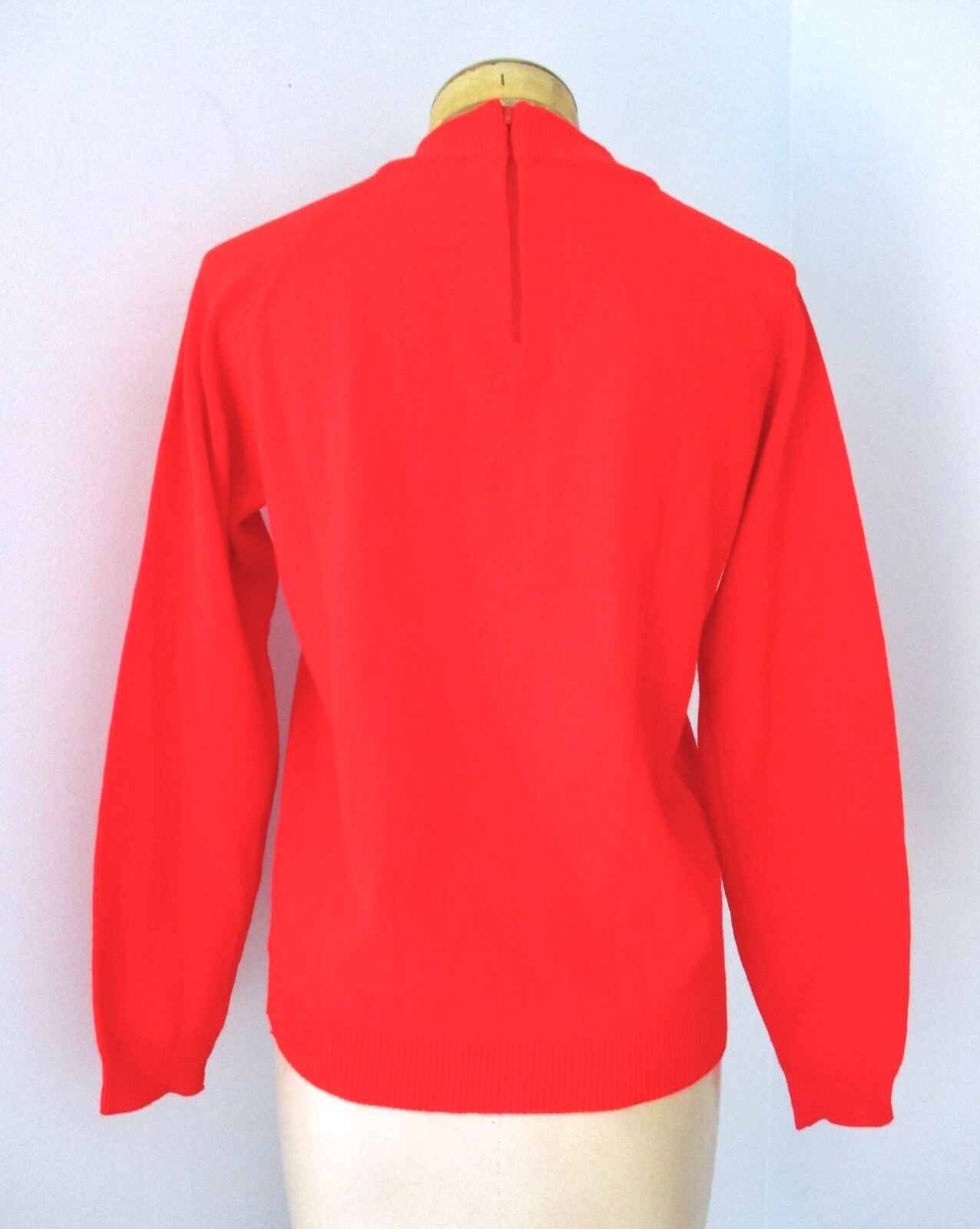 Vtg 60s Cherry Red Acrylic Mock Turtleneck Secretary Sweater Back Neck Zip 40