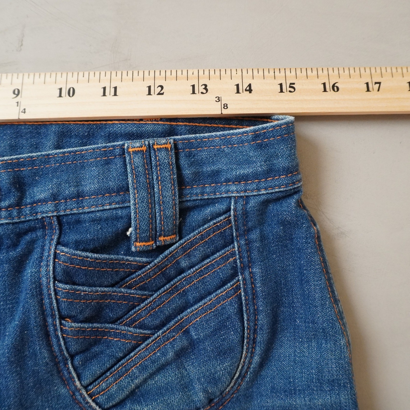 Vintage Maverick High Rise Flare Jeans Blue Western Yoke Made in USA 13/14 30×31