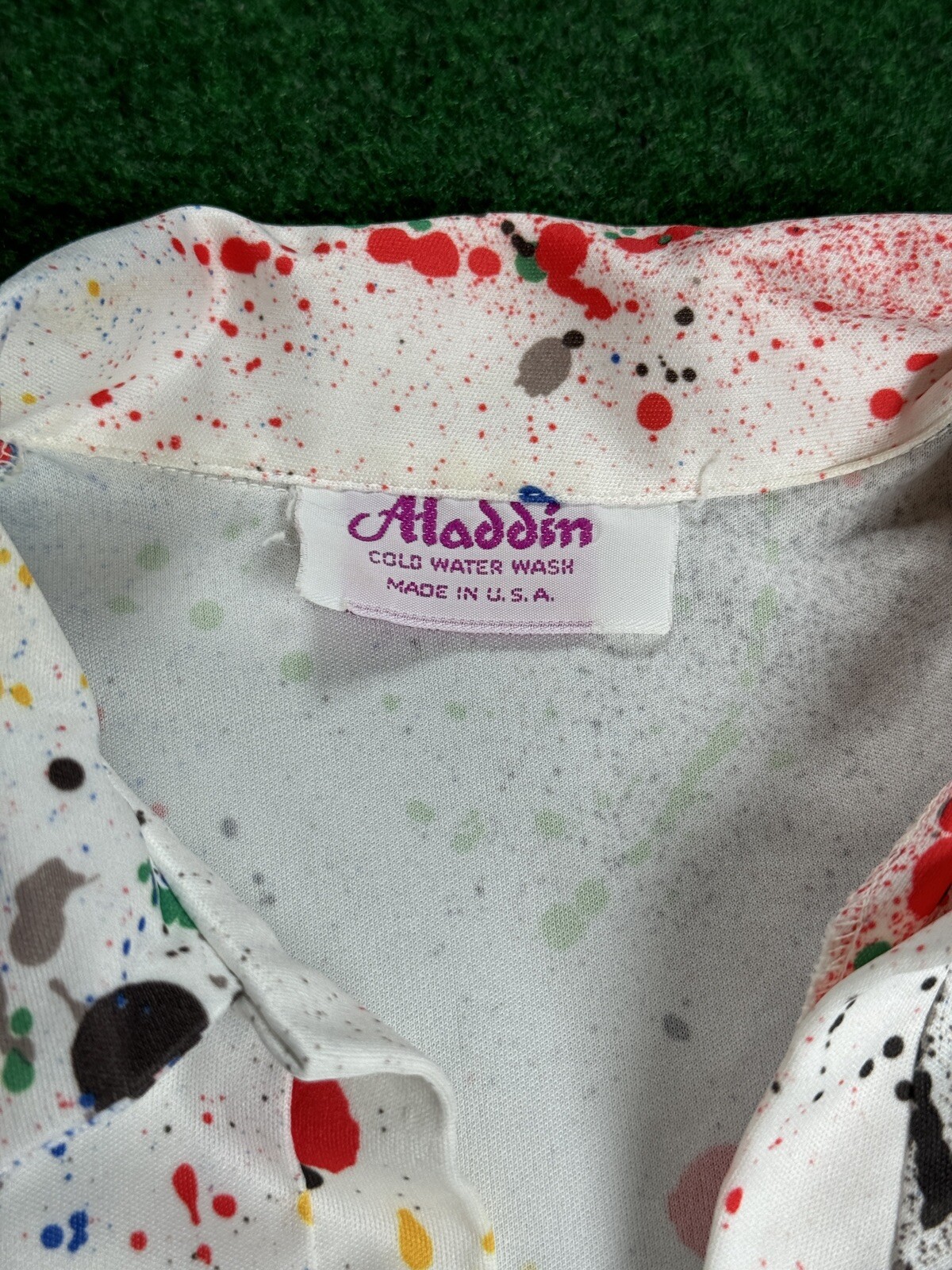 Vintage 80s Paint Splatter Aladdin Women’s Small Short Sleeve Shirt