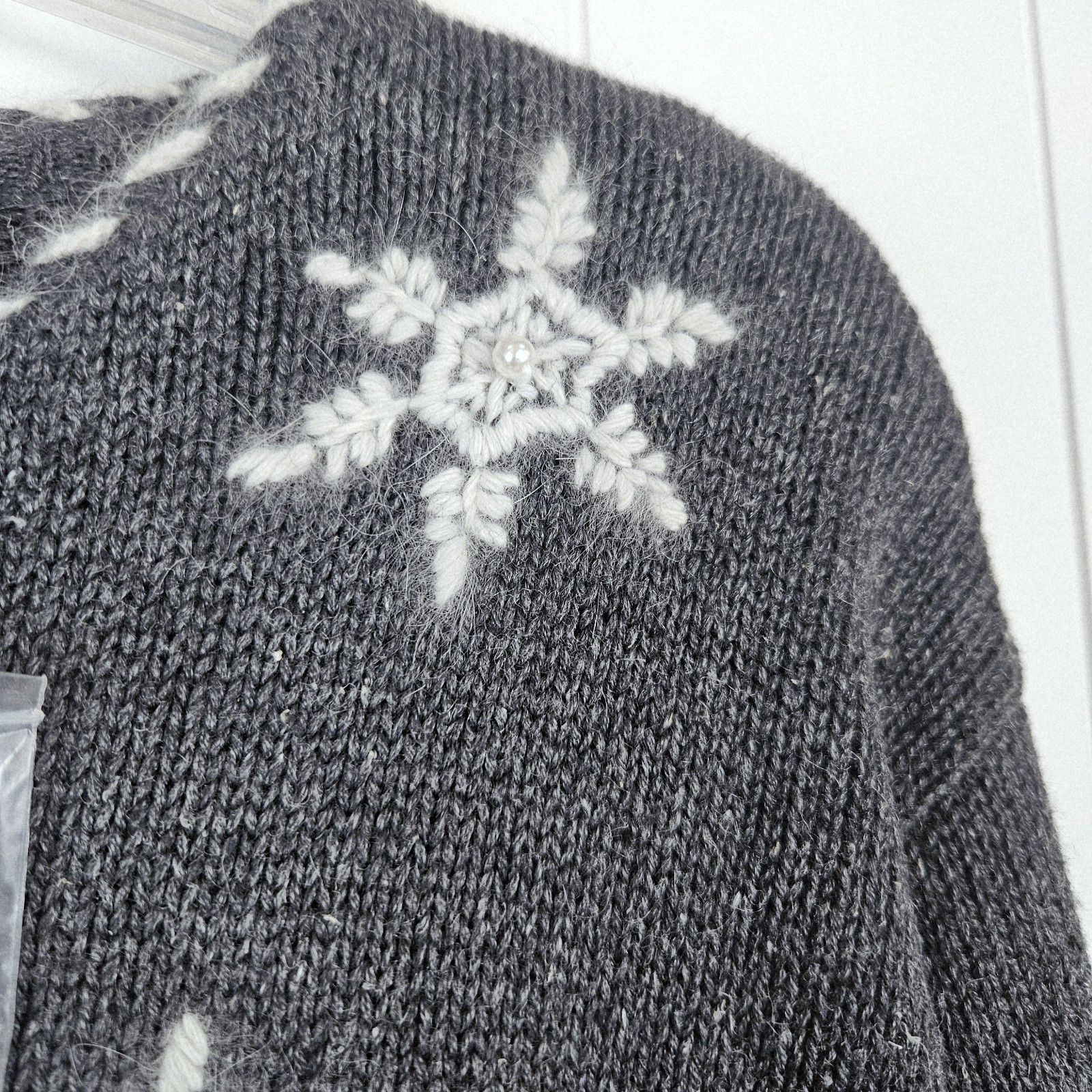 Vintage Paul Harris Christmas Cardigan Sweater Gray Snowflakes Winter Women L