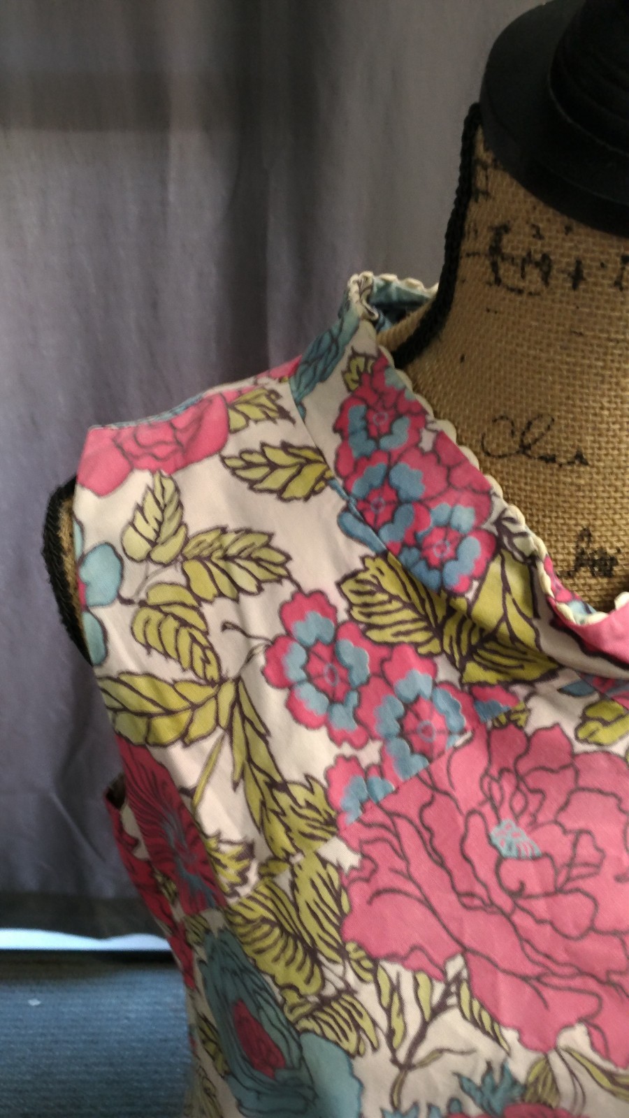 Dash About Dress Medium Colorful Floral Sleeveless Vintage 1960s