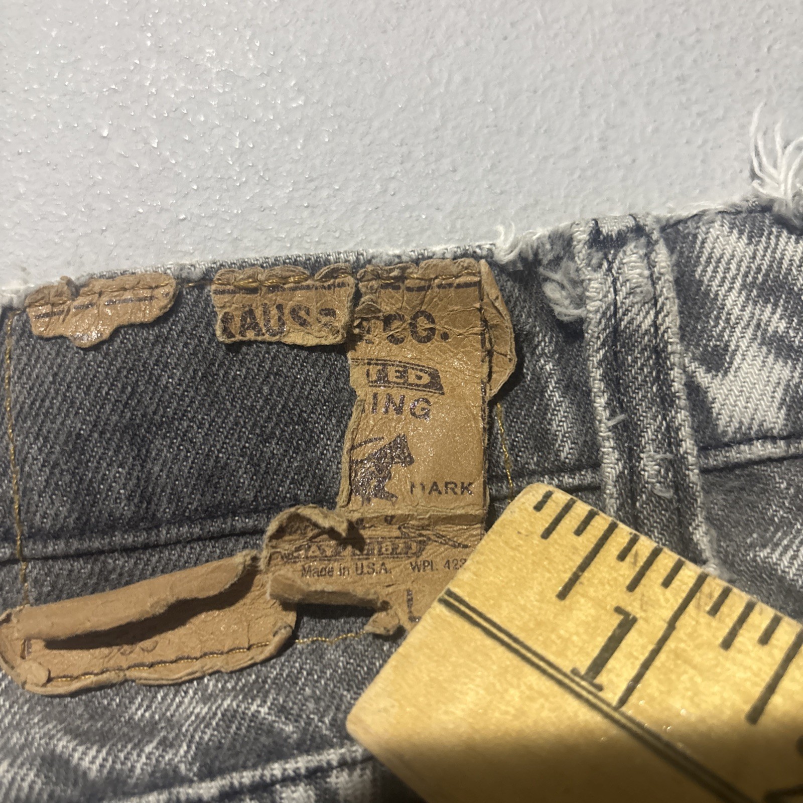 Vintage 80’s Levi’s 32 Black Acid Washed Denim Cutoff Shorts Raw Hem USA