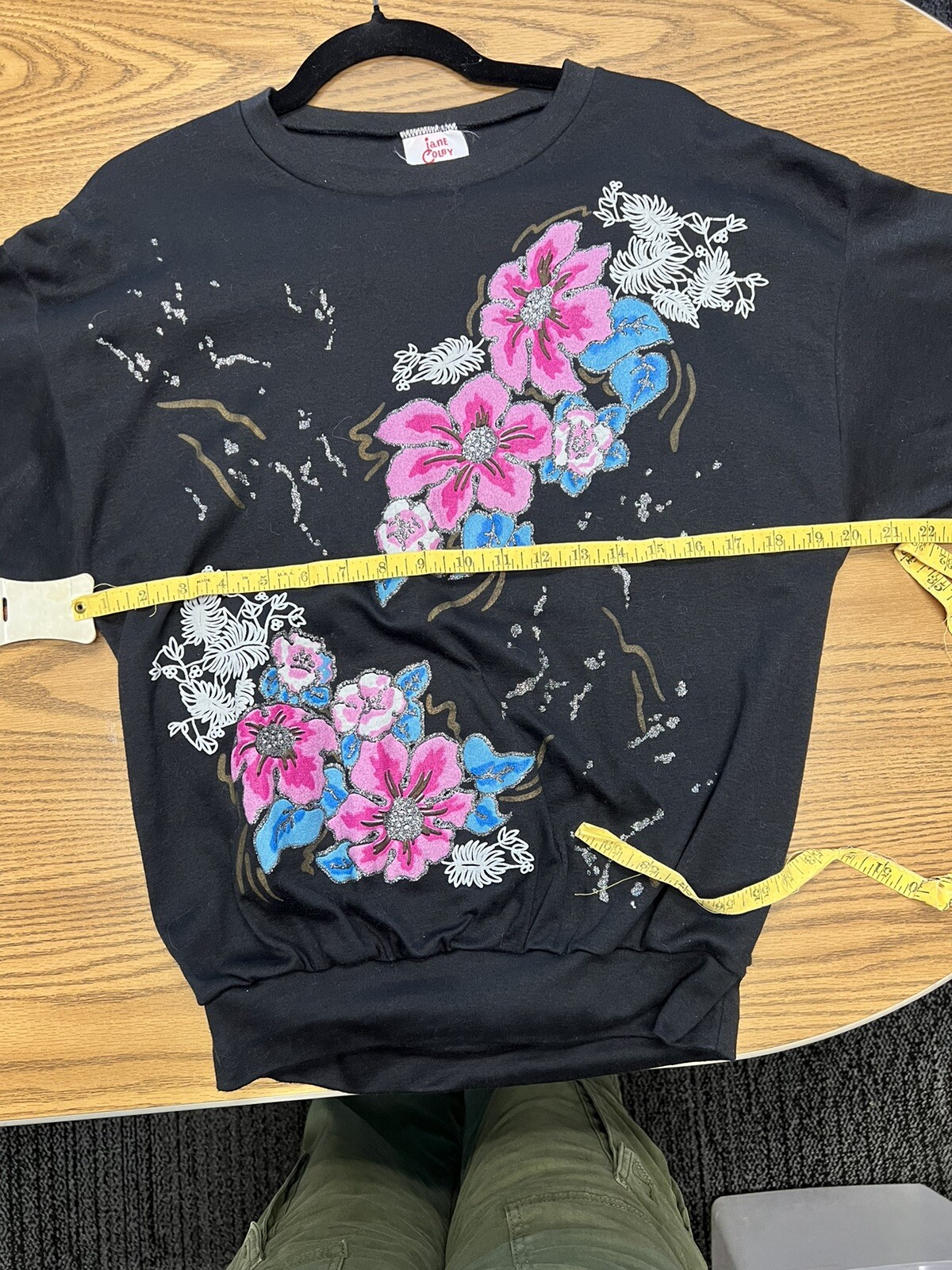Vintage 80’s AMAZING black Batwing Sweatshirt Blouse Floral Metallic M Art