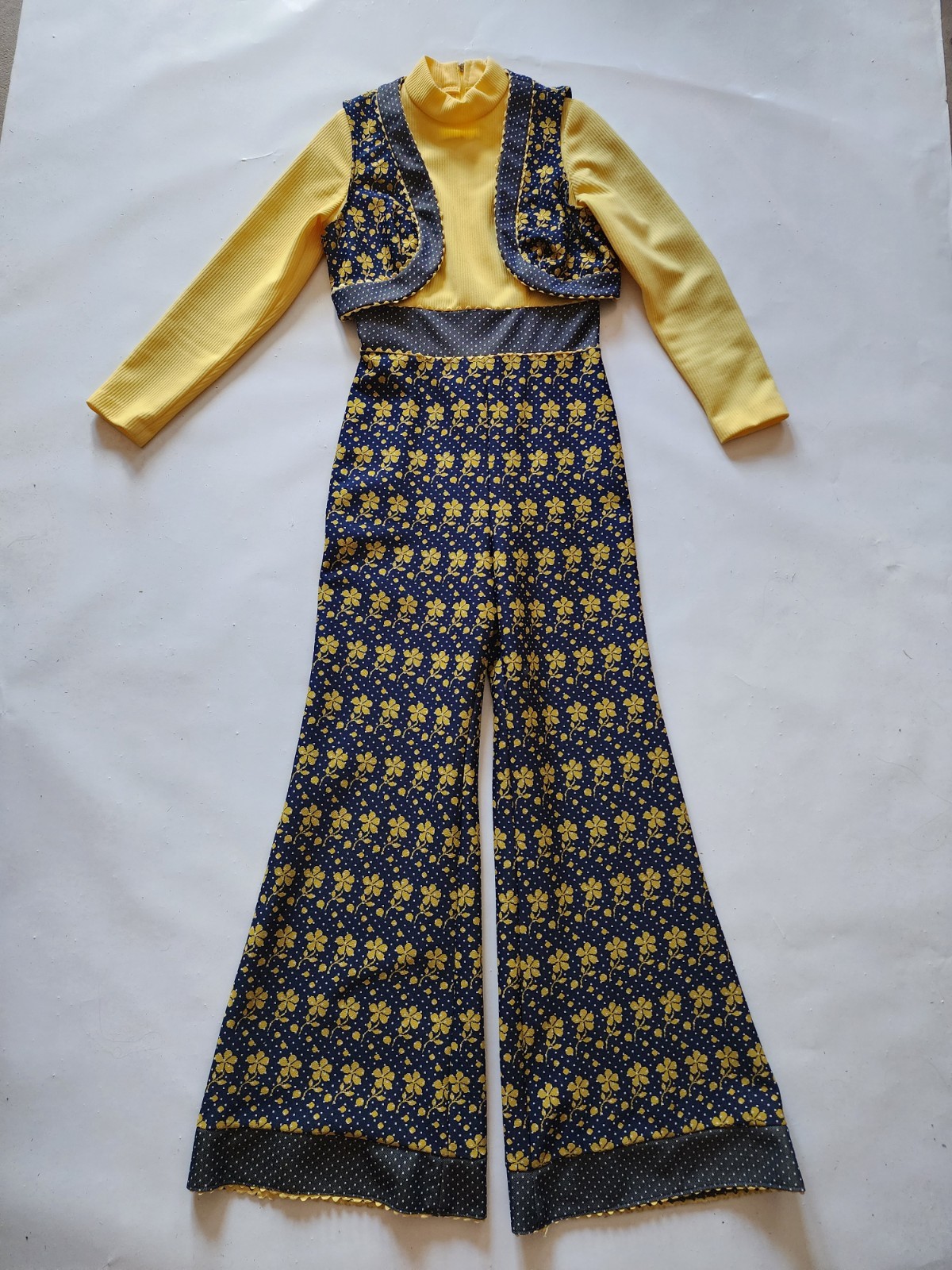 Vintage 70s Floral Jumpsuit Set Yellow Blue Wide Leg Outfit Women’s