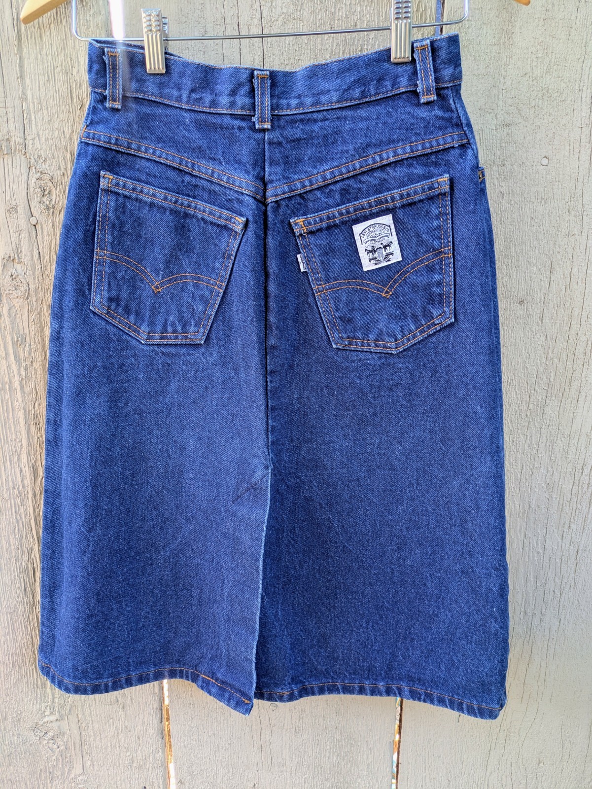 Vintage 1986 Levi’s White Label Dark Denim Skirt Made in USA 26” Waist