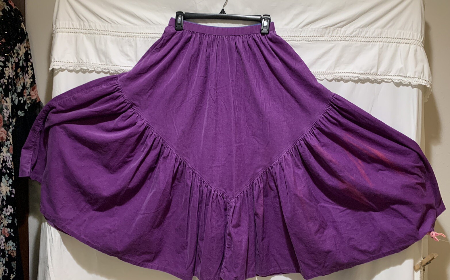 ❤️Vintage GENE EWING BIS 80s Purple Corduroy Midi Skirt California 26” Waist