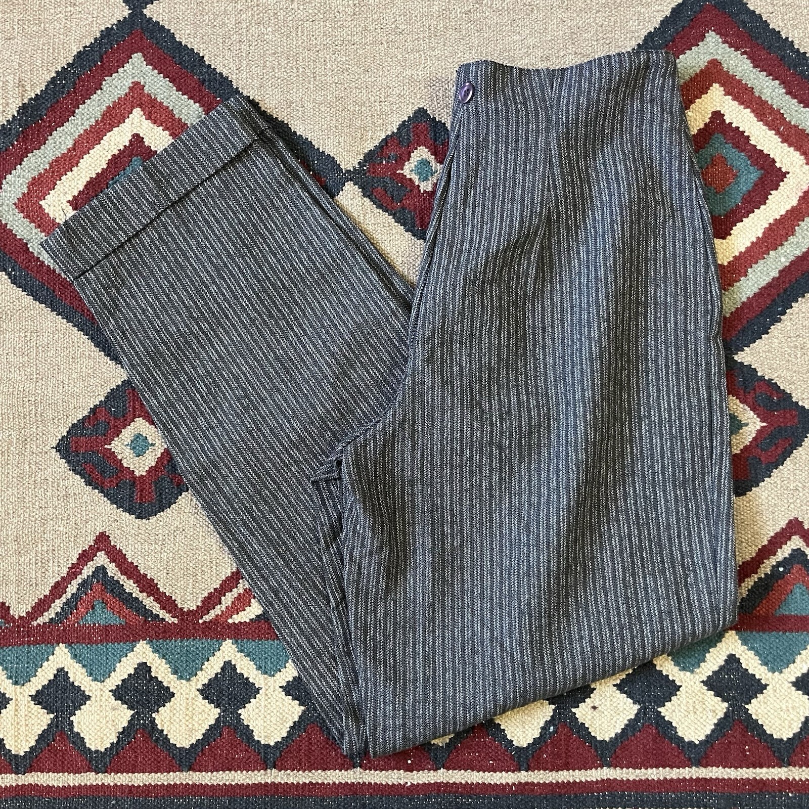 Vintage 80s Wrapper Pants Women’s 7/8 Gray Striped USA Made Trousers