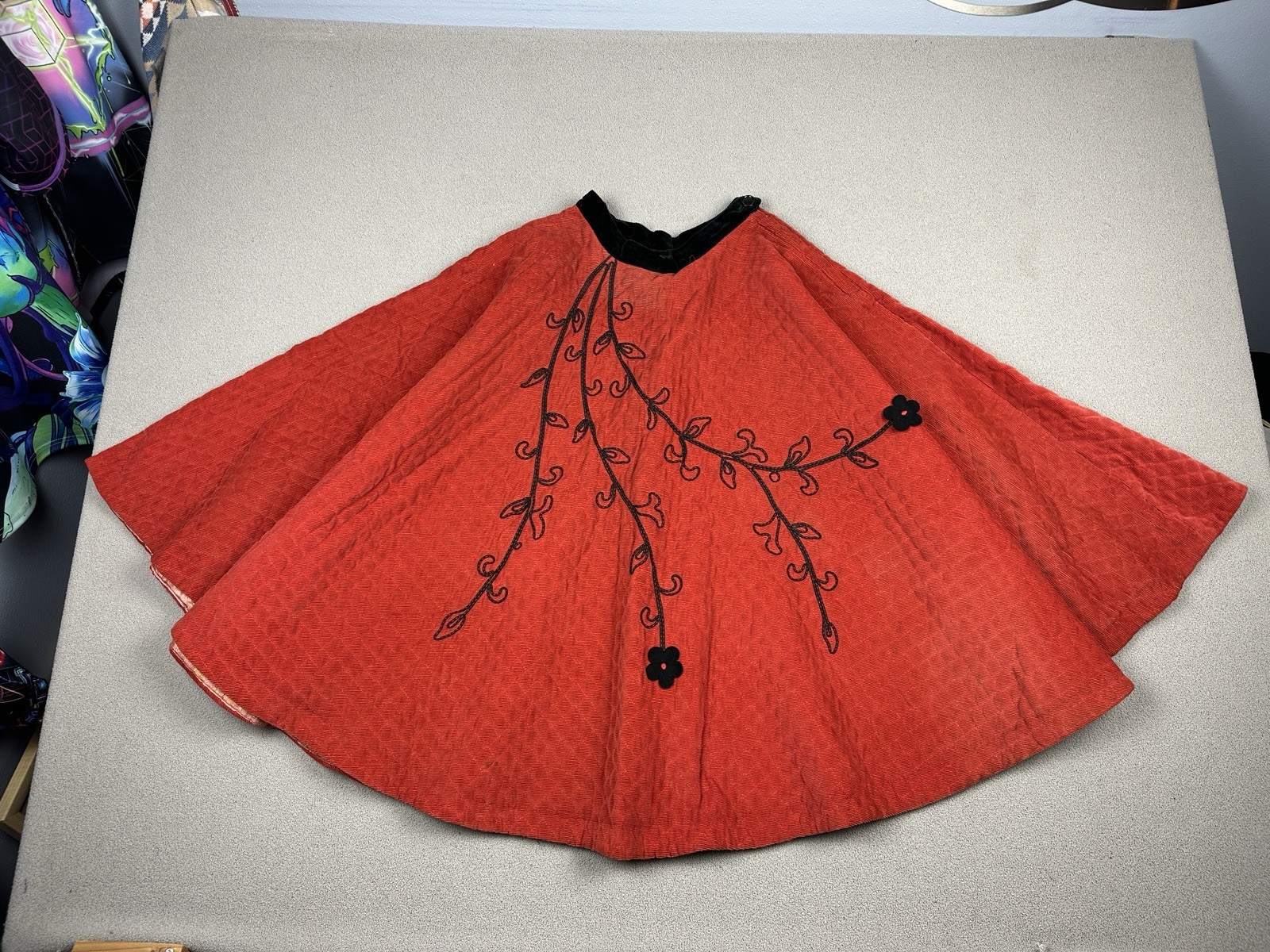 Vtg Quilted Red Swing Skirt Black Flower Handmade 24” Waist Midi 29” Long
