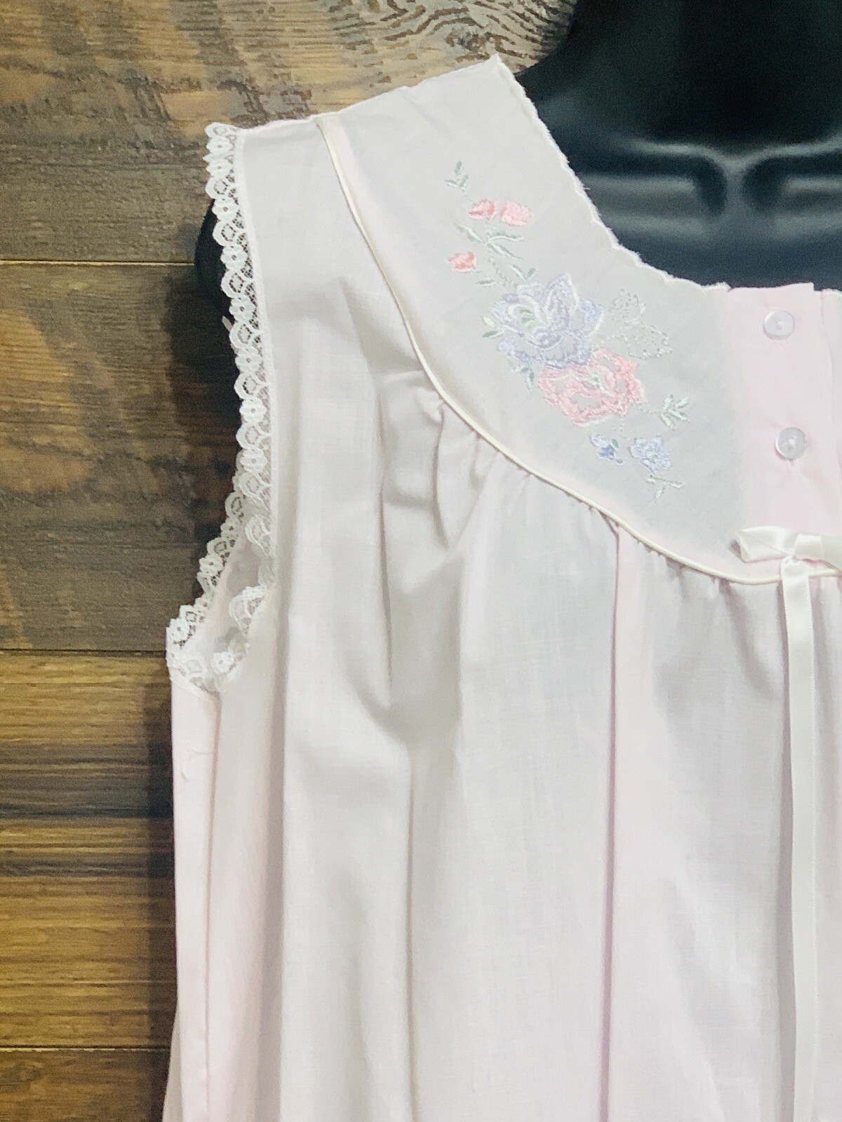 VGT Carole Night Gown Medium Pink Floral CottageCore Grannycore Lightweight USA