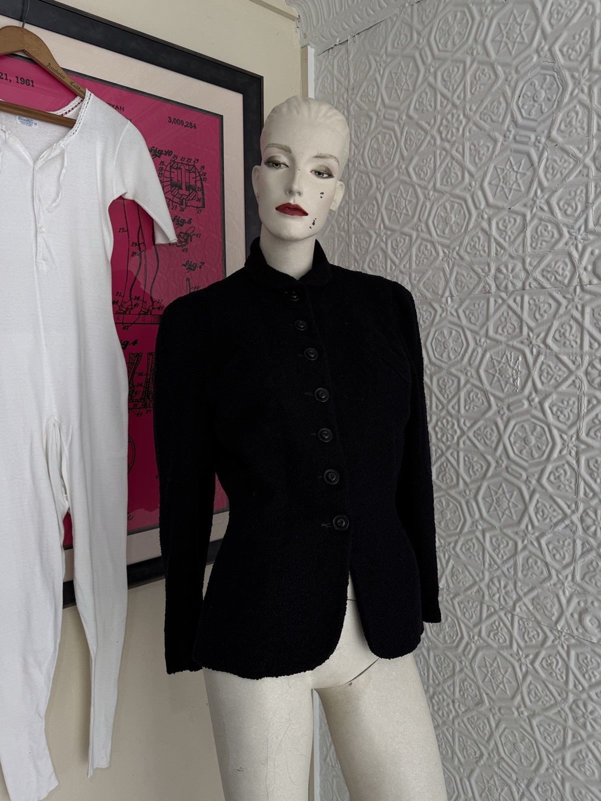 Vintage 1940s women’s black wool boucle jacket-Tailored gothic vamp Antique Fall