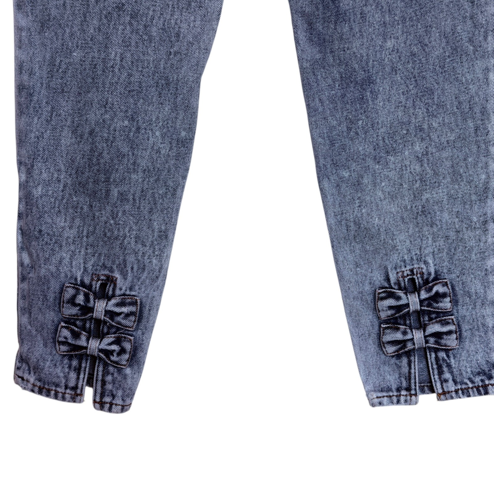 Vintage No Excuses Collectors Series High Waisted Light Wash Jeans Bow Hem Sz 13