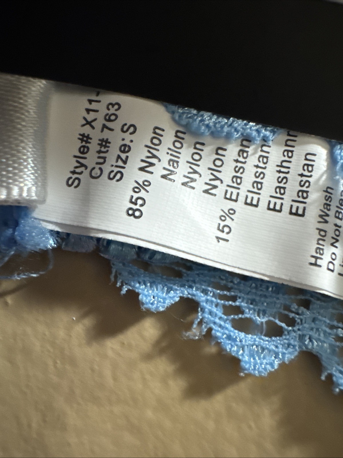 Fredericks of Hollywood Blue Shiny Lace Embroidery Nylon Garter P/S NOS 26” W