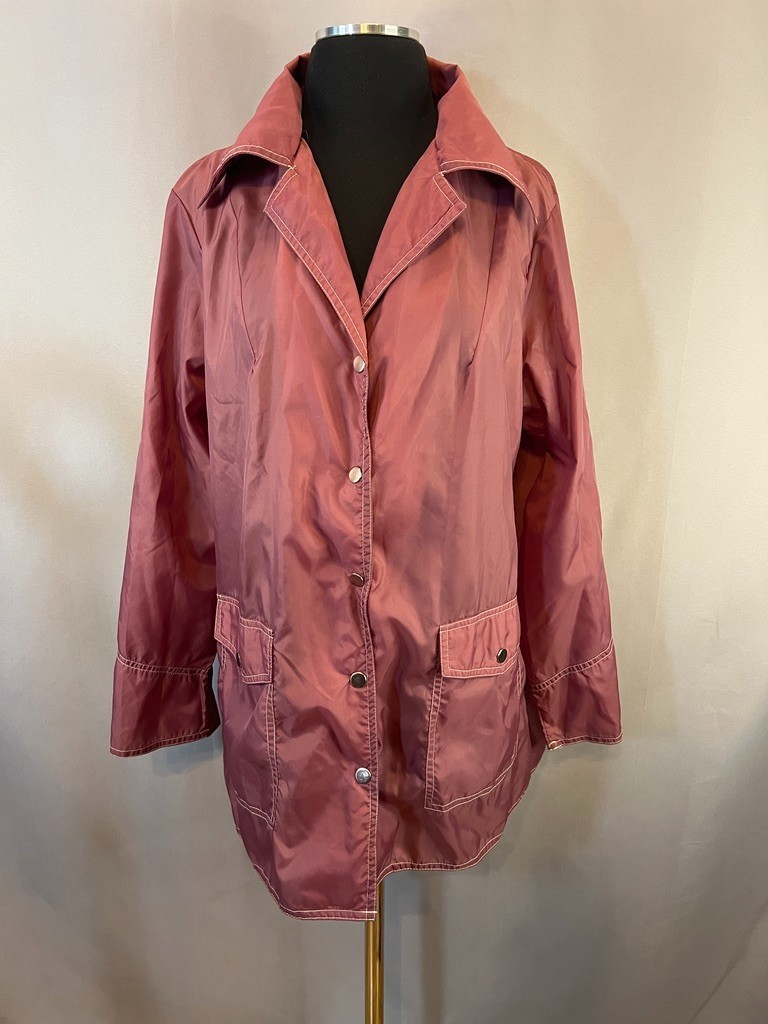 Vintage Women’s Mauve Nylon Snap Front Jacket M Lightweight Raincoat 80s