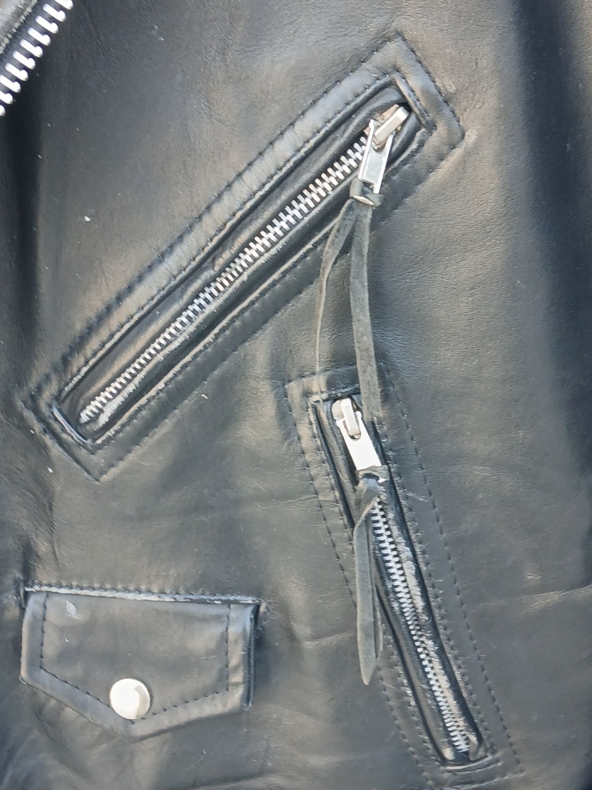 Vtg 1980s Black Leather Motorcycle Jacket* British Imports, Hollywood, Ca*Rare!