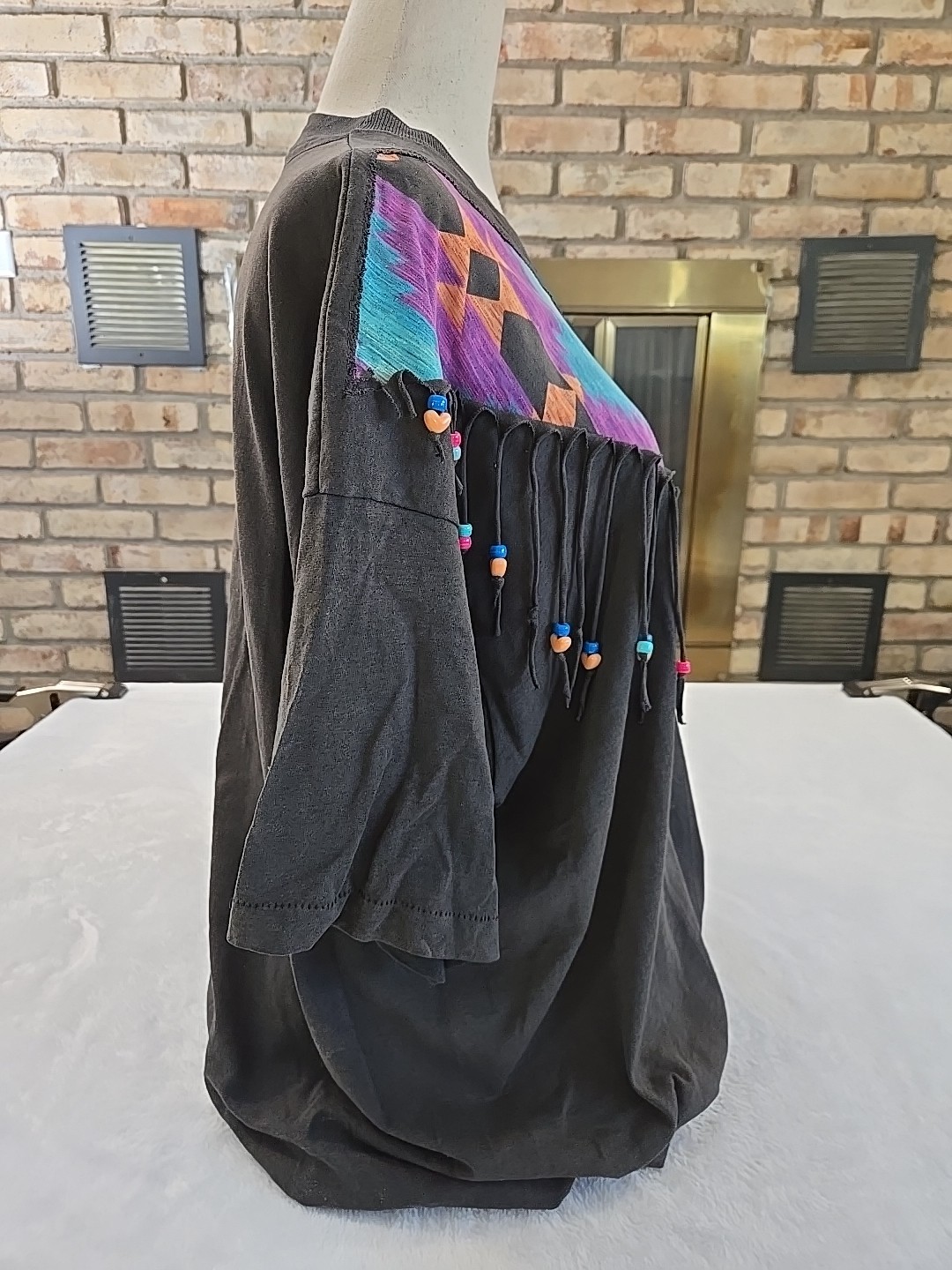Screen Stars Best Vtg 90s Aztec Fringe Beaded Tshirt Unisex Sz 2XL Single Stitch