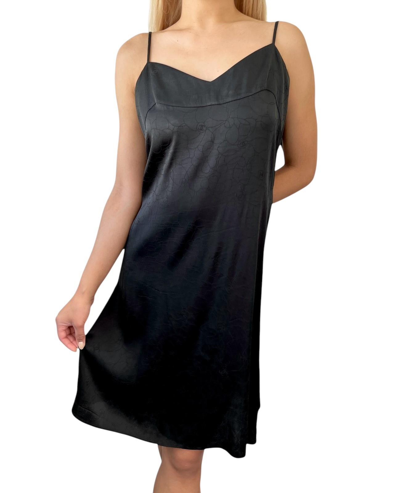 CHANEL Vintage 01P CC Logo Dress One-piece Flower Camellia Button Black 105983