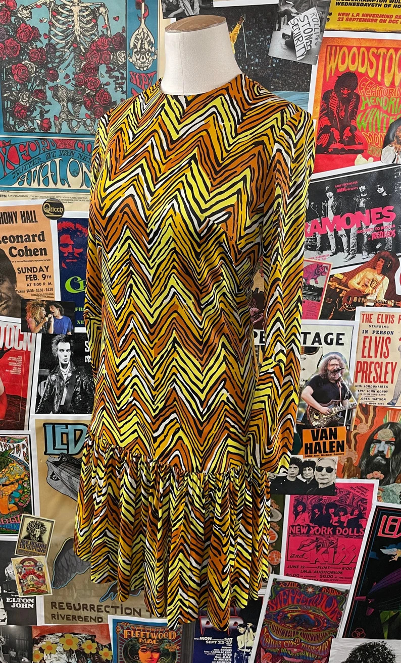 Vtg 60s Yellow Mod Zig Zag Drop Waist Dress Womens Small Psychedelic Gogo Sz 2/4