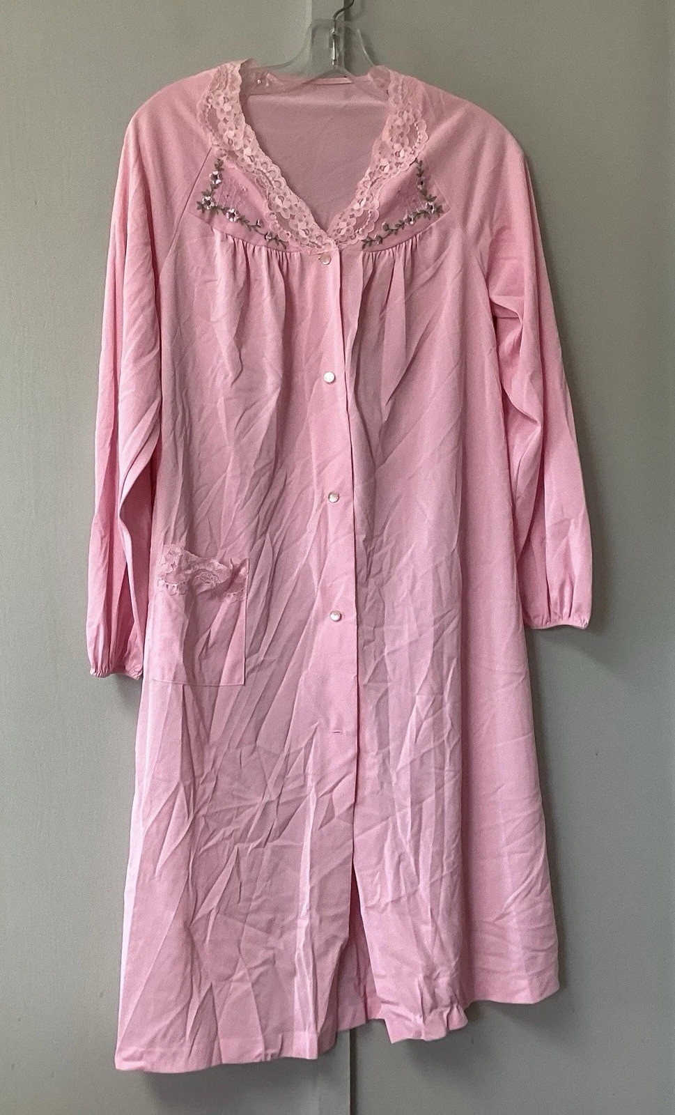 Vintage 70’s Pink Night Gown Ruffle Button Sissy Large Button Down Long Sleeve