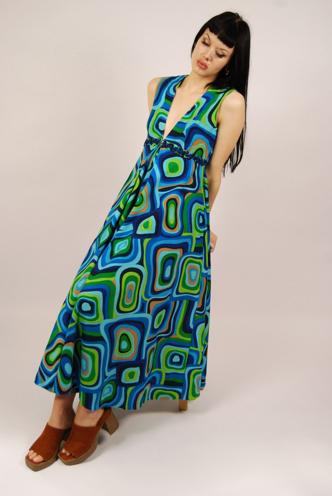 70s Psychedelic Print Maxi Dress (S) small blue green vintage Vogue funky retro
