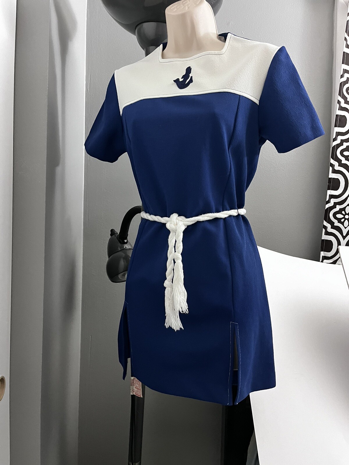 1970s Retro MINI DRESS-Navy Look-Anchor Motif-Side Slits-Braided Rope Belt-Sz 8?