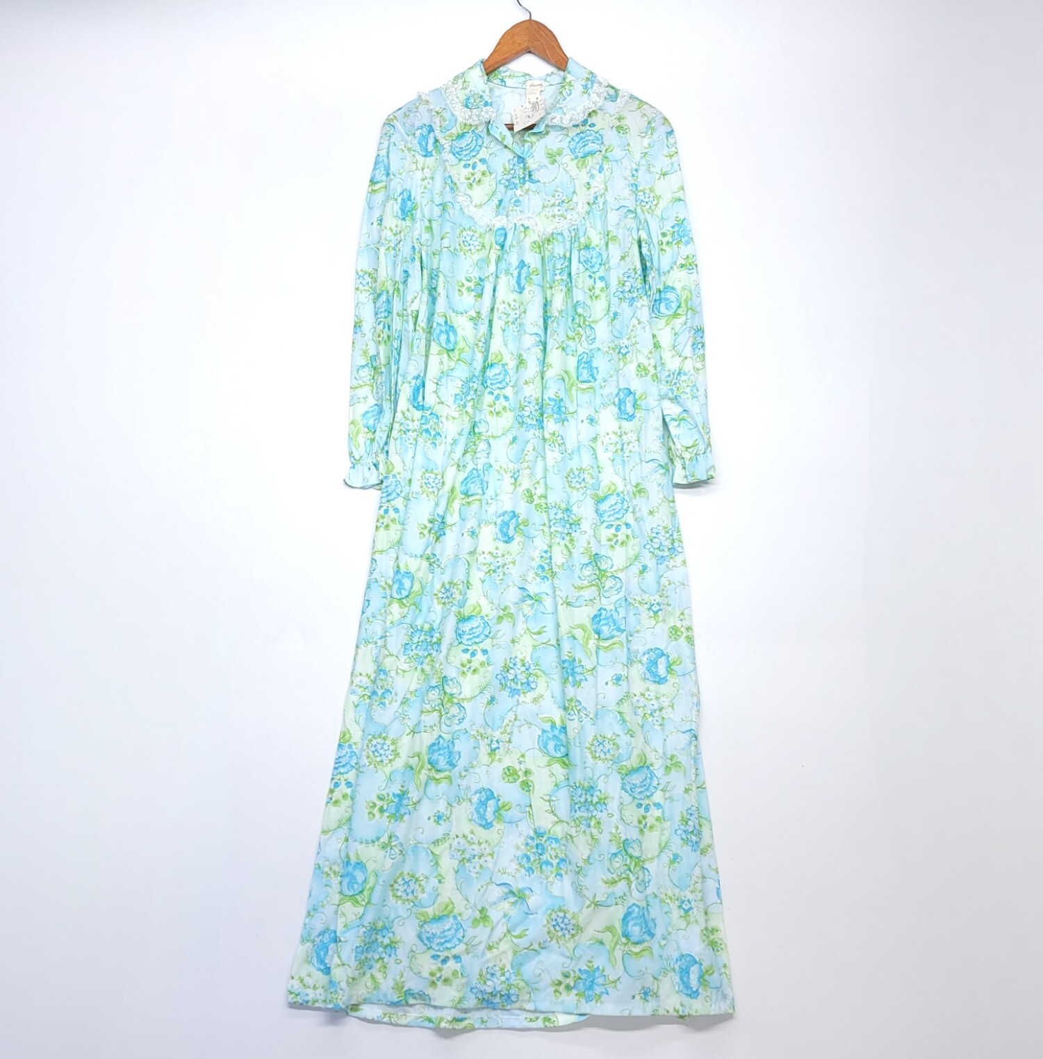 NWT Vintage Dream Away Long Sleeve Nightgown Lingerie Floral Blue Sz M 1974