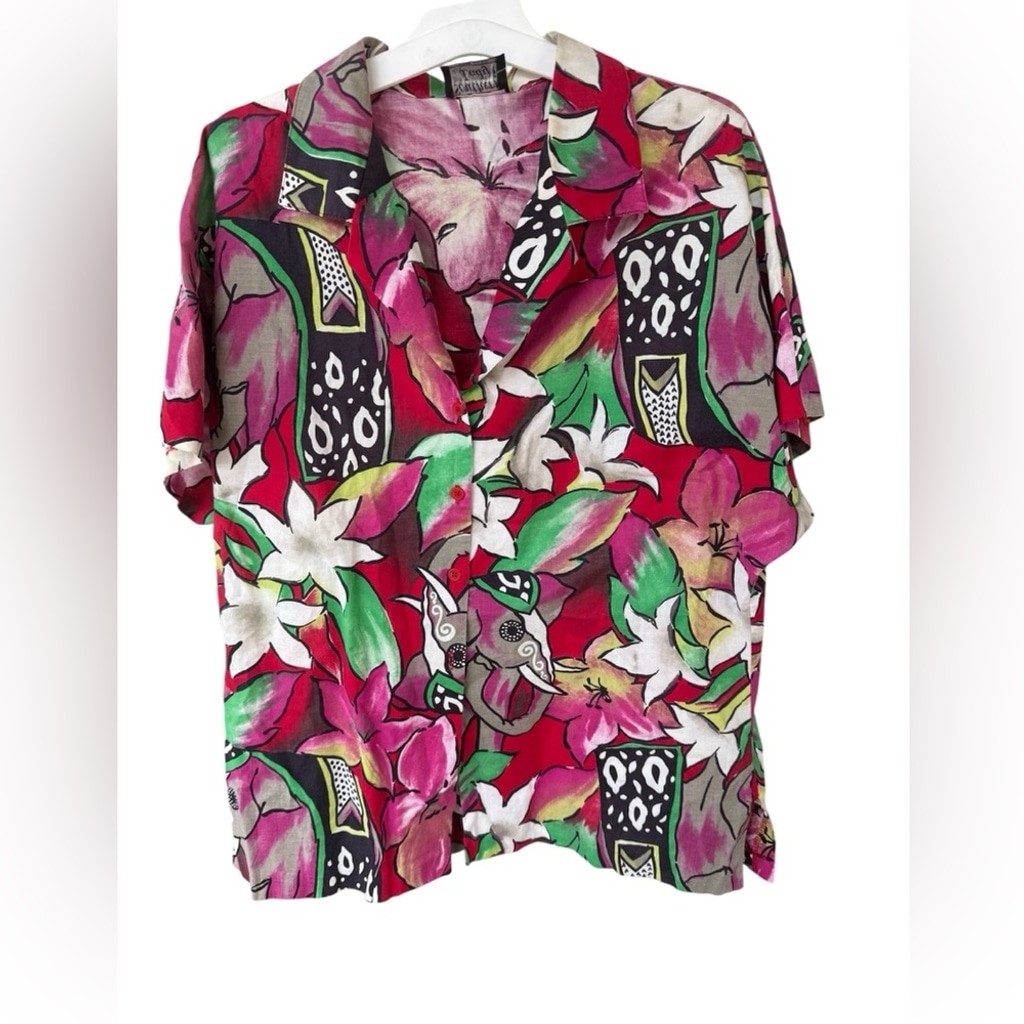 Vintage Southern Lady Floral Button-Up Shirt