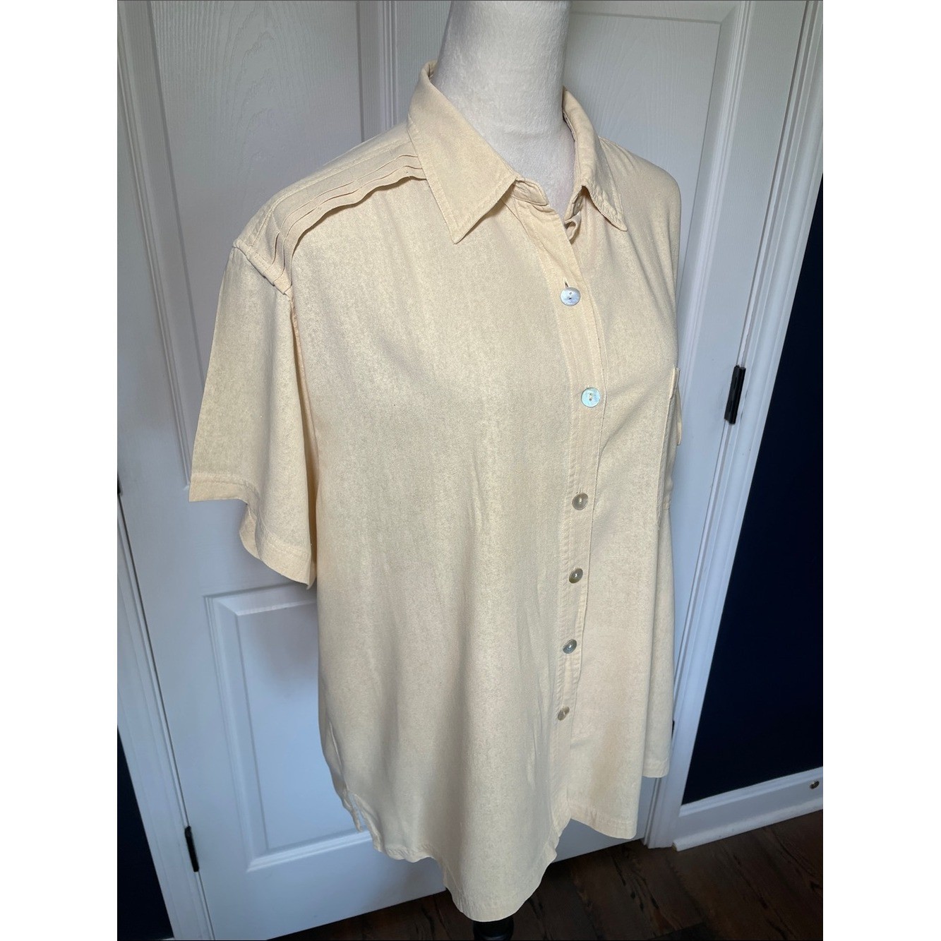 Vintage Selene Sport Silk Cream Short-Sleeve Button-Down Shirt Size 1X Upcycled