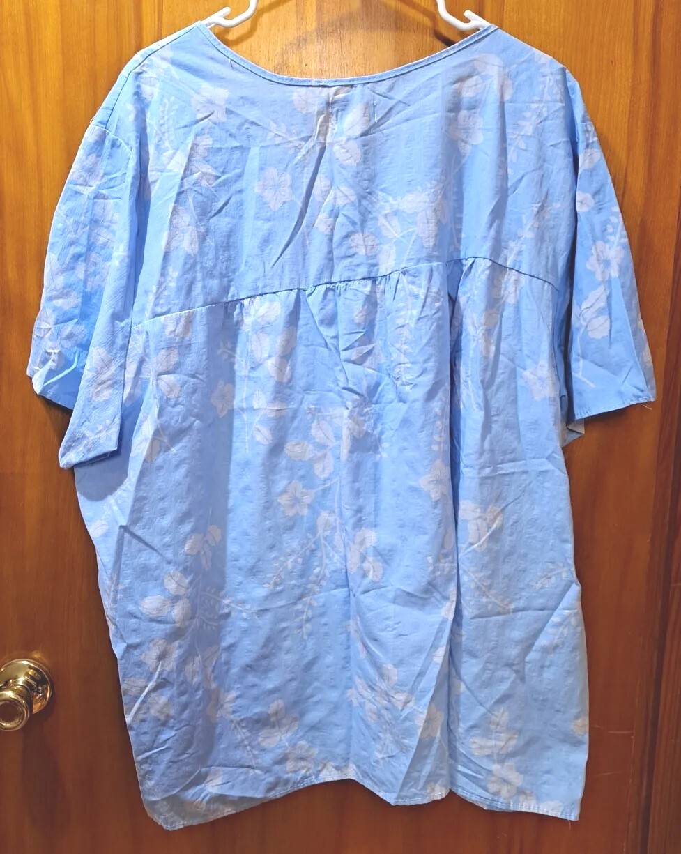 Vintage Womens Pajama Top 4X Light Blue Floral Print Snaps Smock Casual Nights