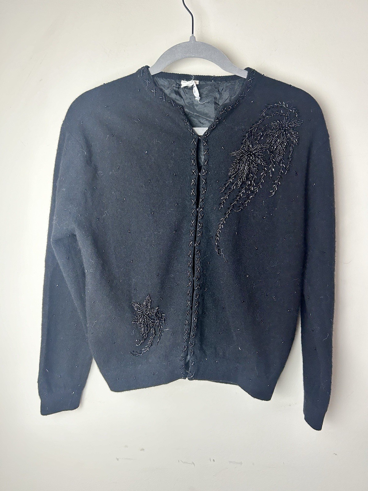 Vintage 1950’s 60’s ? Lambs Wool & Angora Beaded Cardigan Sweater Black Large